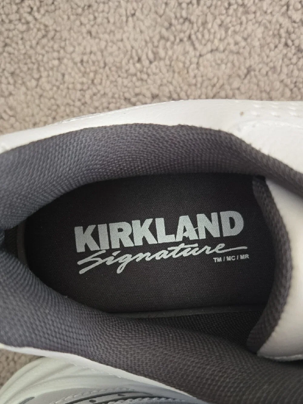 Kirkland Signature White and Gray Men’s Athletic Shoes Men's 9.5